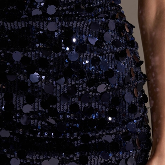 Elegant Strapless Sequin Dress in Blue - Picture 9 of 13